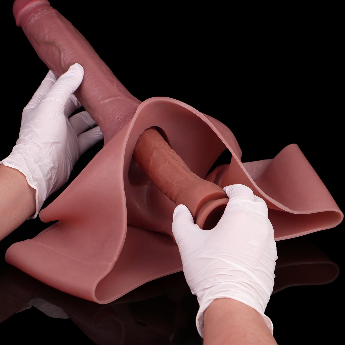 Silicone Penis Sleeve Bronzebraun – Hollow Bronze Brown Sleeve und Anatomischer Hodenbasis