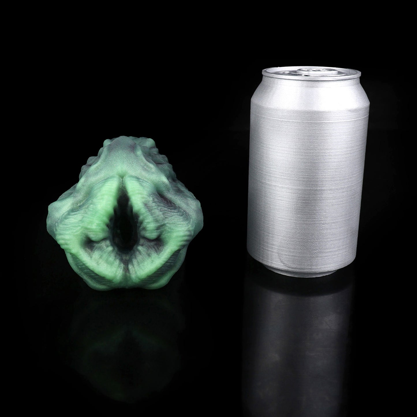 Alien Pocket Pussy mit Rautenöffnung – Biolumineszenz-Grün, Kontraktionsstruktur & Einzelkanal aus Platin-Silikon