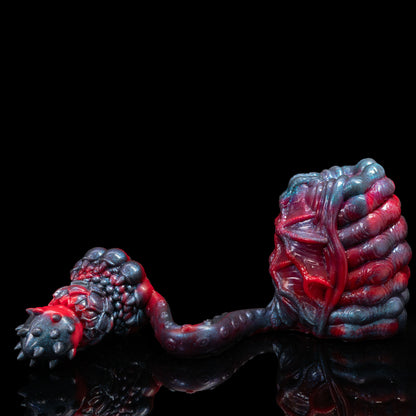 Hybrid Butt Plug & Penis-Ring: Dual-Action-Toy in scharlachrotem Farbverlauf