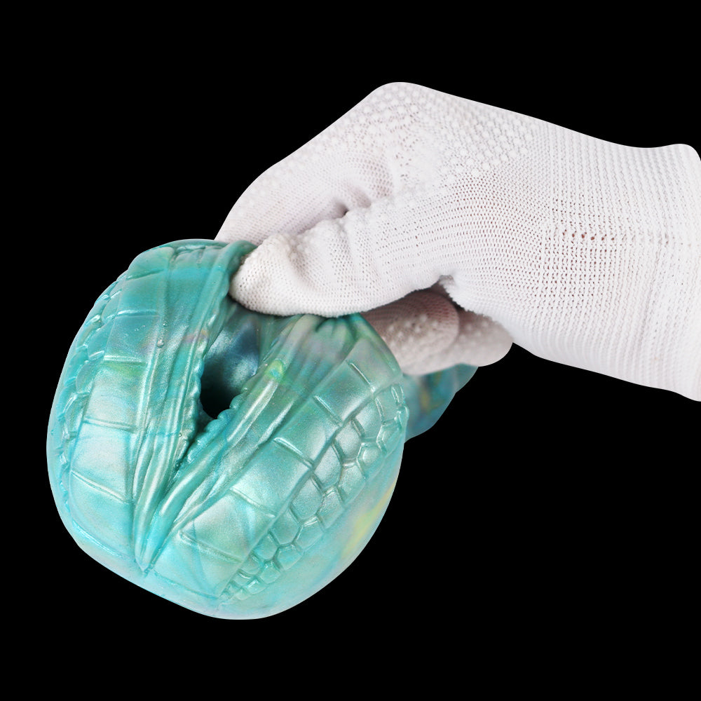 Premium Alien Pocket Pussy in Aurora Green – Biomorphic Masturbator made of Platinum Liquid Silicone