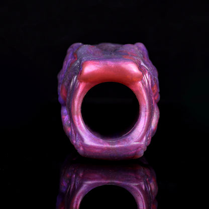 Penishülle Drachenkopf Violett – Aufgerissenes Maul, Schuppentextur & 3 Größen