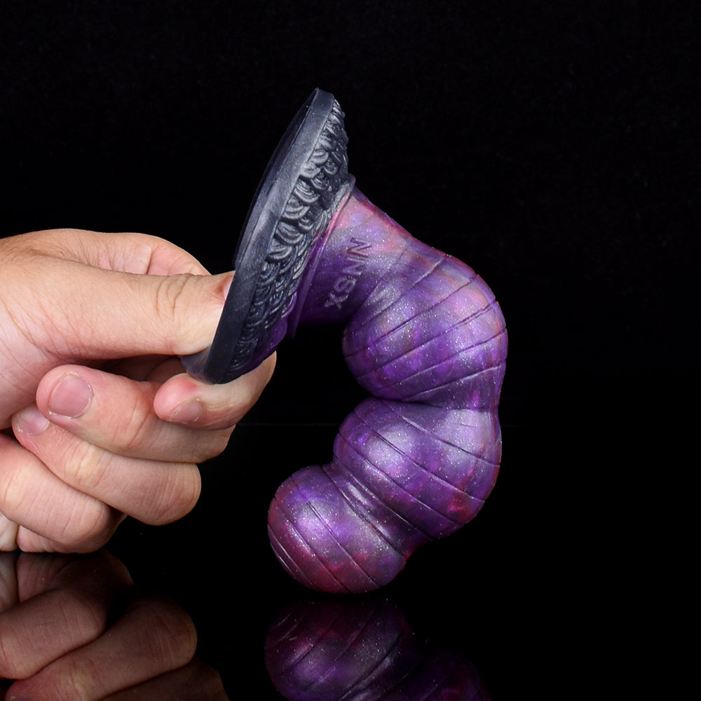 Mystischer Galaxie Fantasy Dildo mit Saugfuß – 3-Stufen Platin-Silikon