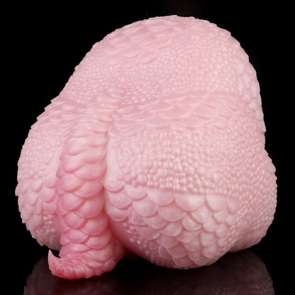 Drachen-Po Sexpuppe mit Drachenschuppen, Stachelschwanz & Doppel-Vulva – Kirschblütenrosa, Vaginal-Anal-Doppelkanal & Platin-Silikon