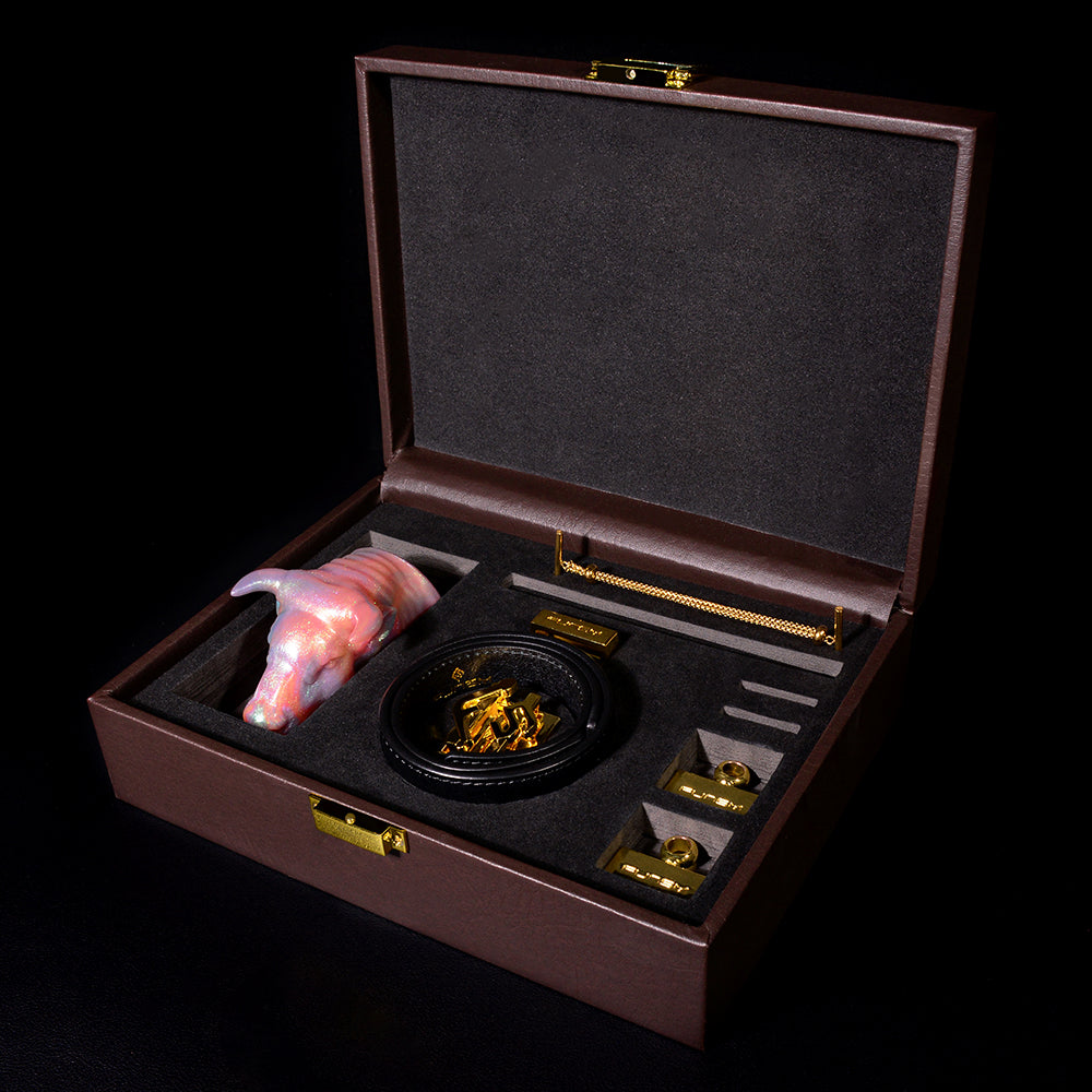 Closed Bull Head Mundknebel - Minotaur Sealed Beast Mask Gag | Platin-Silikon SilikonLust