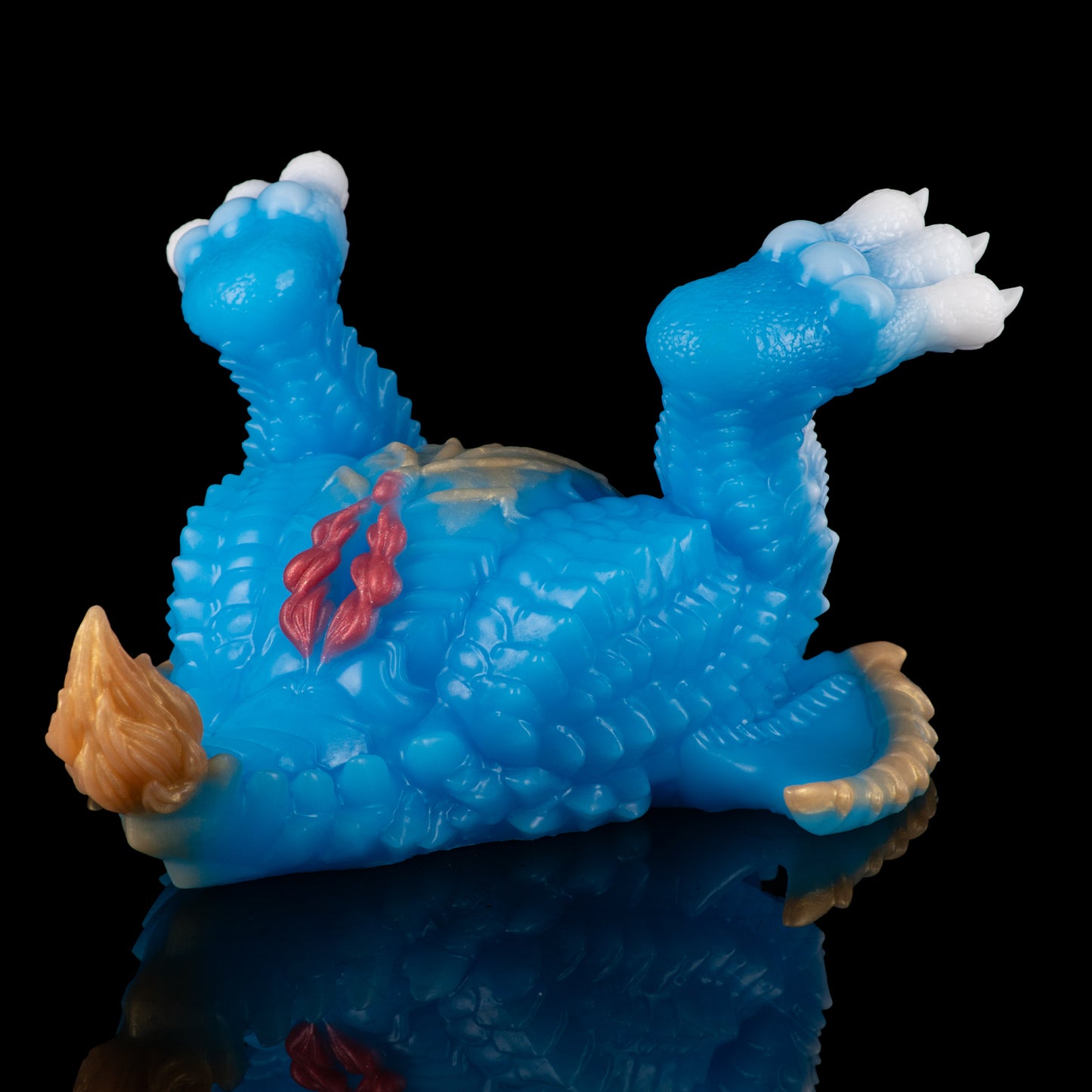 Fantasy Drachen Sexpuppen aus Platin-Silikon – Himmelblaue Schuppenoptik mit kreativen Fantasy-Details