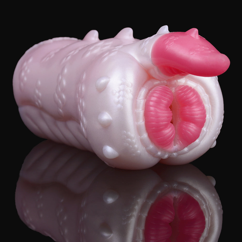 Tight Pocket Pussy Platinum Silicone Fantasy - Realistic Masturbator with Star-Shaped Entrance and Clitoral Stimulator