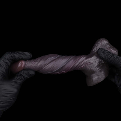BBC Dildo Trauben-Violett – Realistischer Dildo mit Schwellkörper-Auftreibung, Baumwurzel-Venennetz, Vorhaut-Eichel, Hoden & tiefem Trichter-Saugnapf aus Doppelschicht-Platin-Silikon