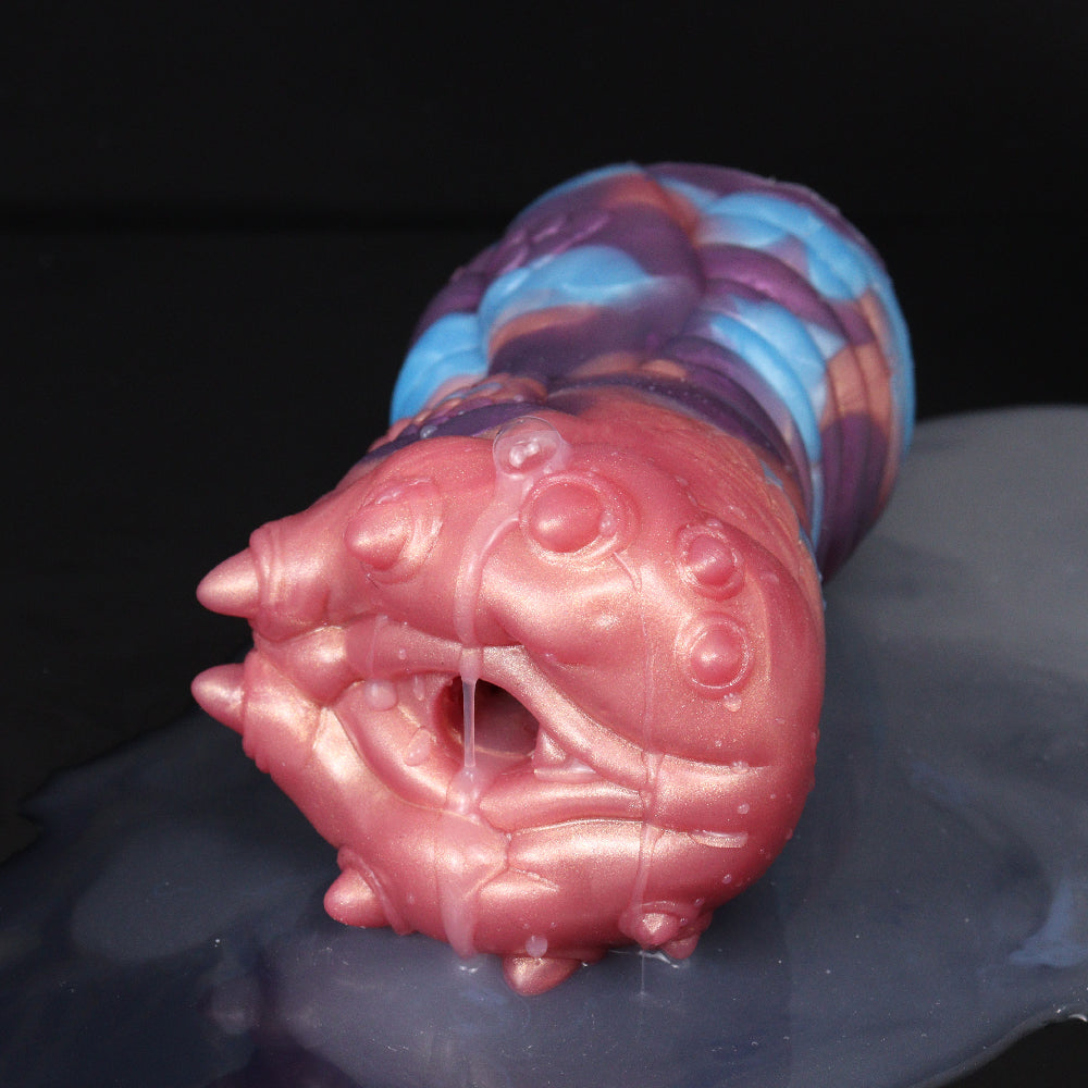 Intense Alien Pussy Masturbator - Sci-Fi Fantasy Platinum Silicone Stroker for Deep Stimulation