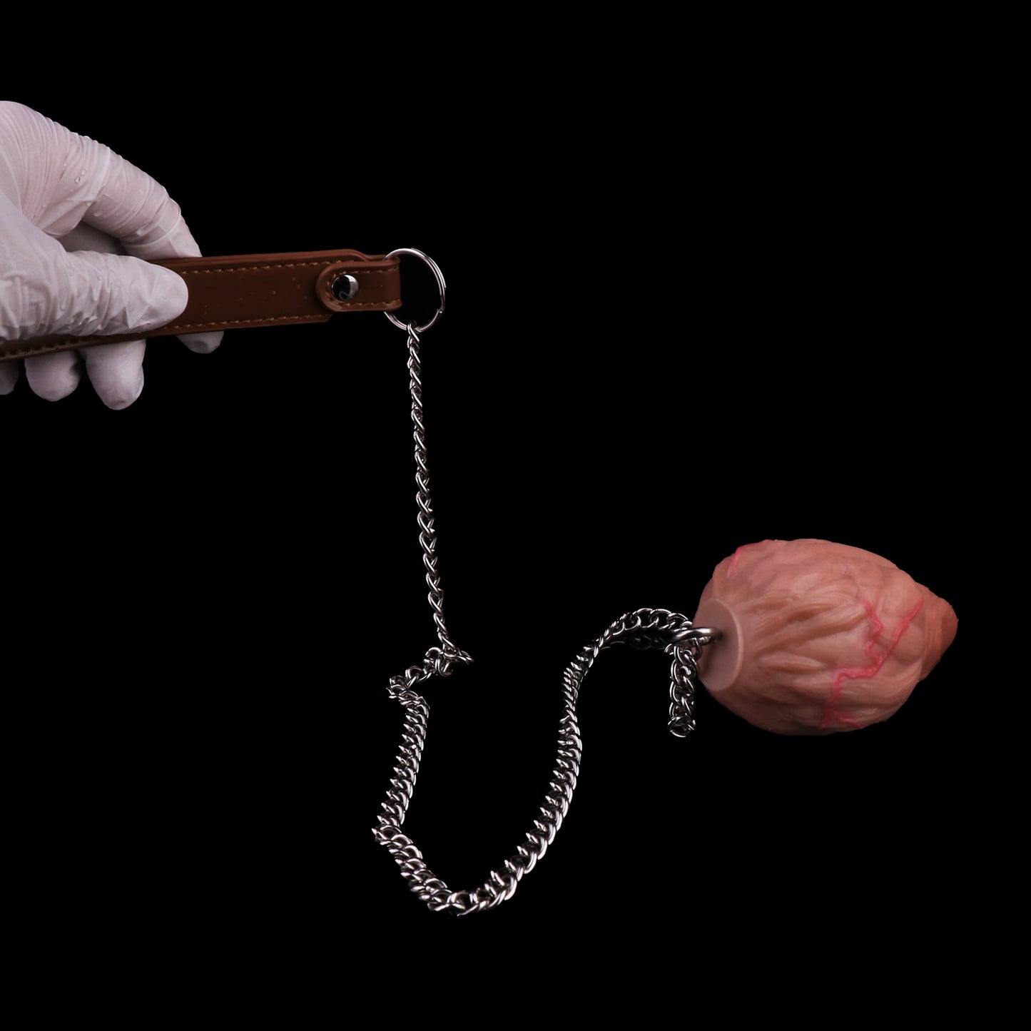 Anatomischer Butt Plug im Hoden-Eichel-Design – Realistisches Platin-Silikon mit BDSM-Zugkette für intensives Anal-Training