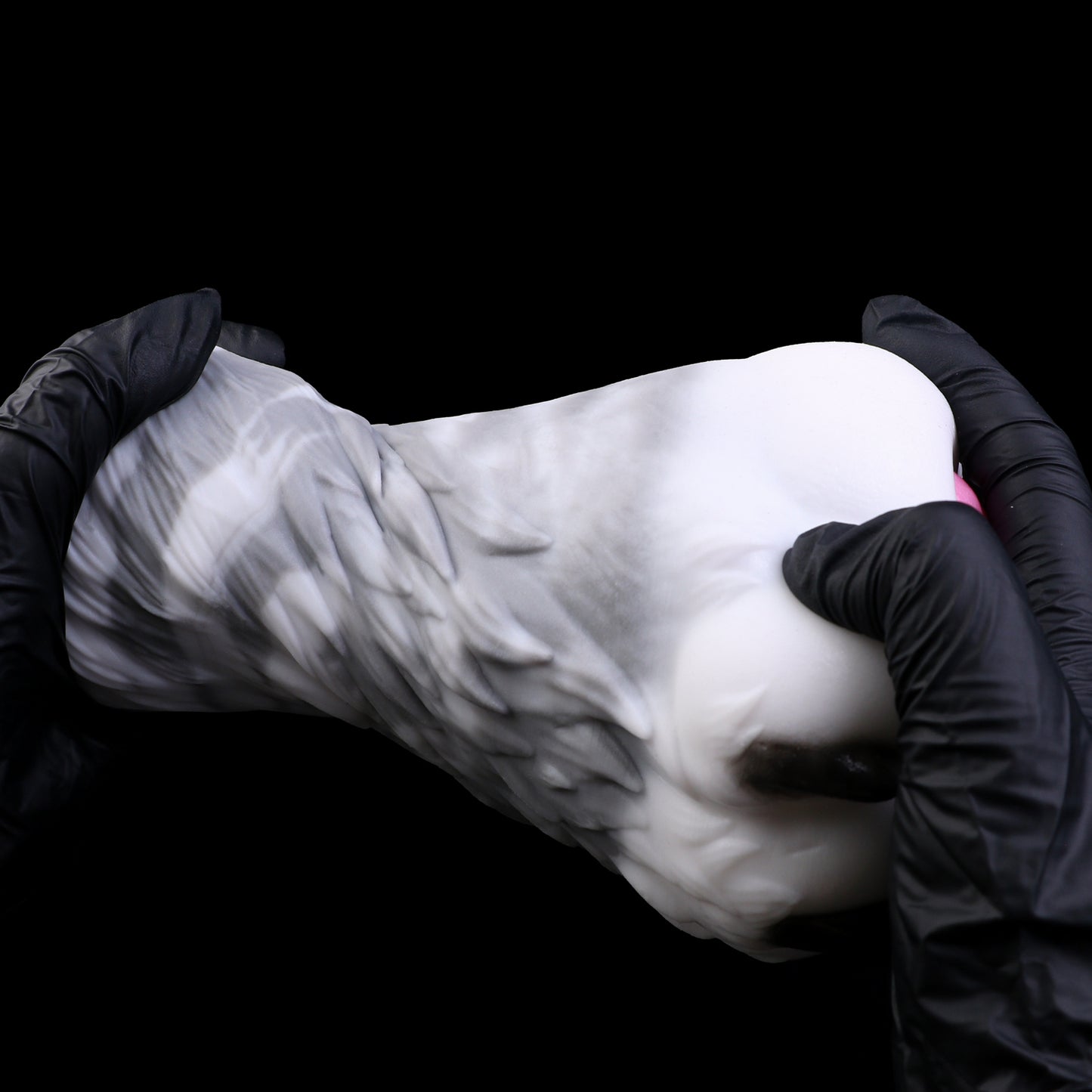 Wolfspfoten-Masturbator Pocket Pussy – Rosenrosa Ballen, Schwarze Krallen, Weiß-Grau Wirbelmarmorierung & Einzelkanal aus Platin-Silikon