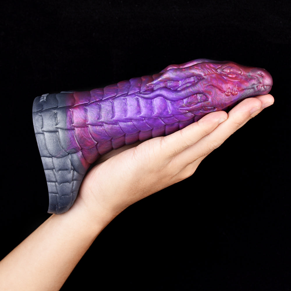 Drachen-Penis Sleeve in Violett – Schuppentextur, Größenzuwachs & Legendäres Design