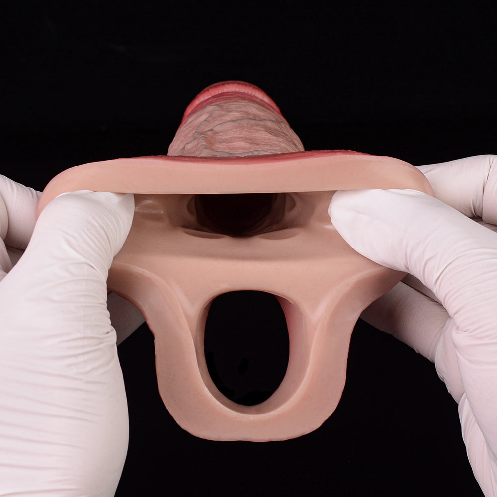 Anatomical Penile Sheath with Thinned Edge – Invisible Skin Thickening as a Realistic Extender