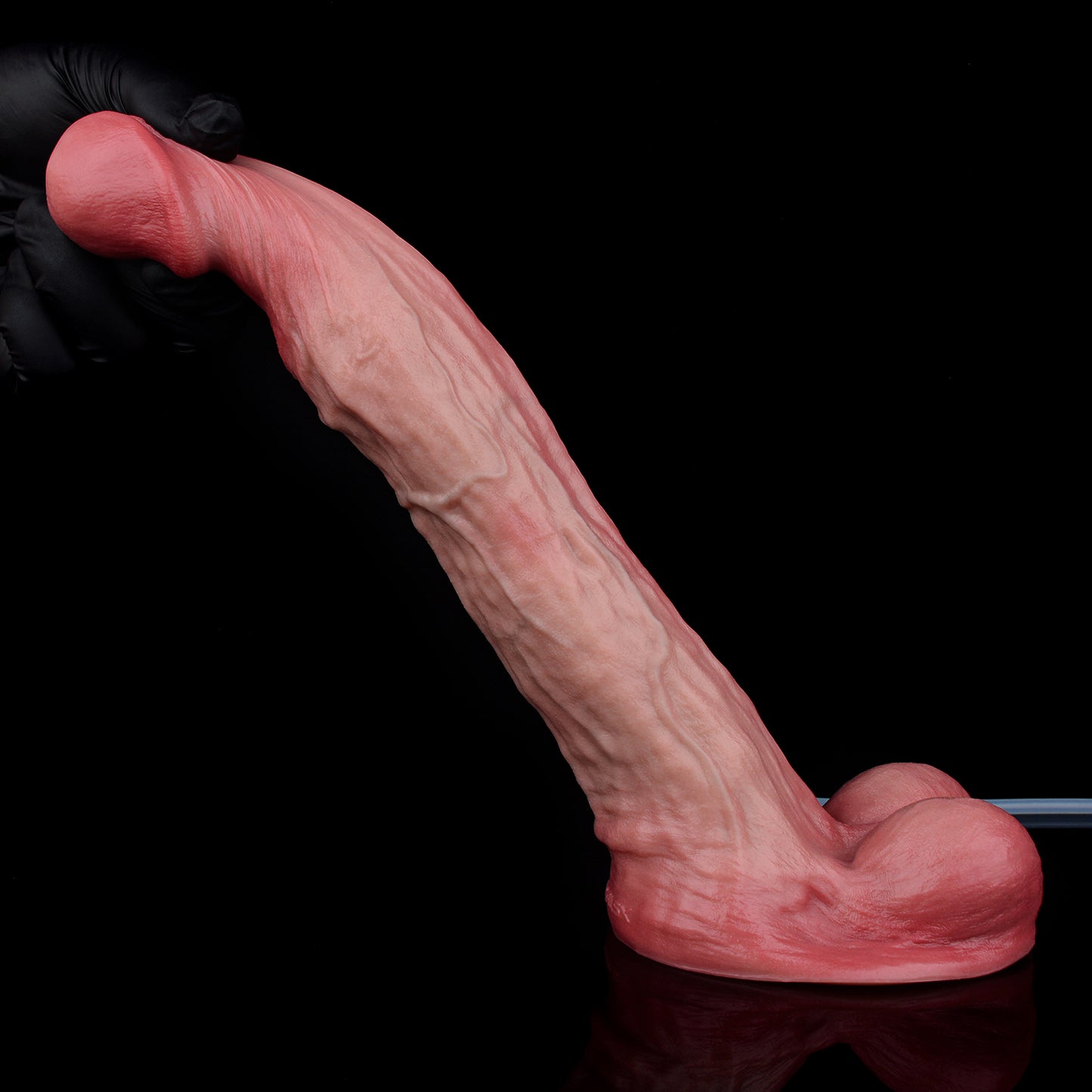 Matte Skin Dildo – Subkutane Mikro-Textur, Spritz-System & Breit-Saugnapf | Platin-Silikon | SilikonLust