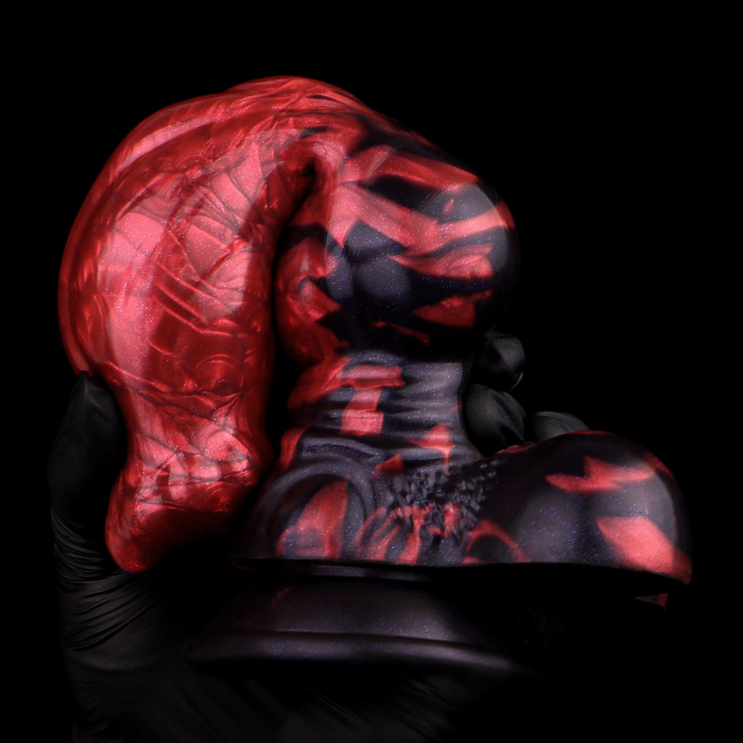 Canine Fantasy Dildo | Platinum Silicone Dog Anatomy Dildo mit Bulbus-Glandis-Expansionsknoten, Doppel-Anker-Sackkörper & Lava-Zweifarbguss – NNSX