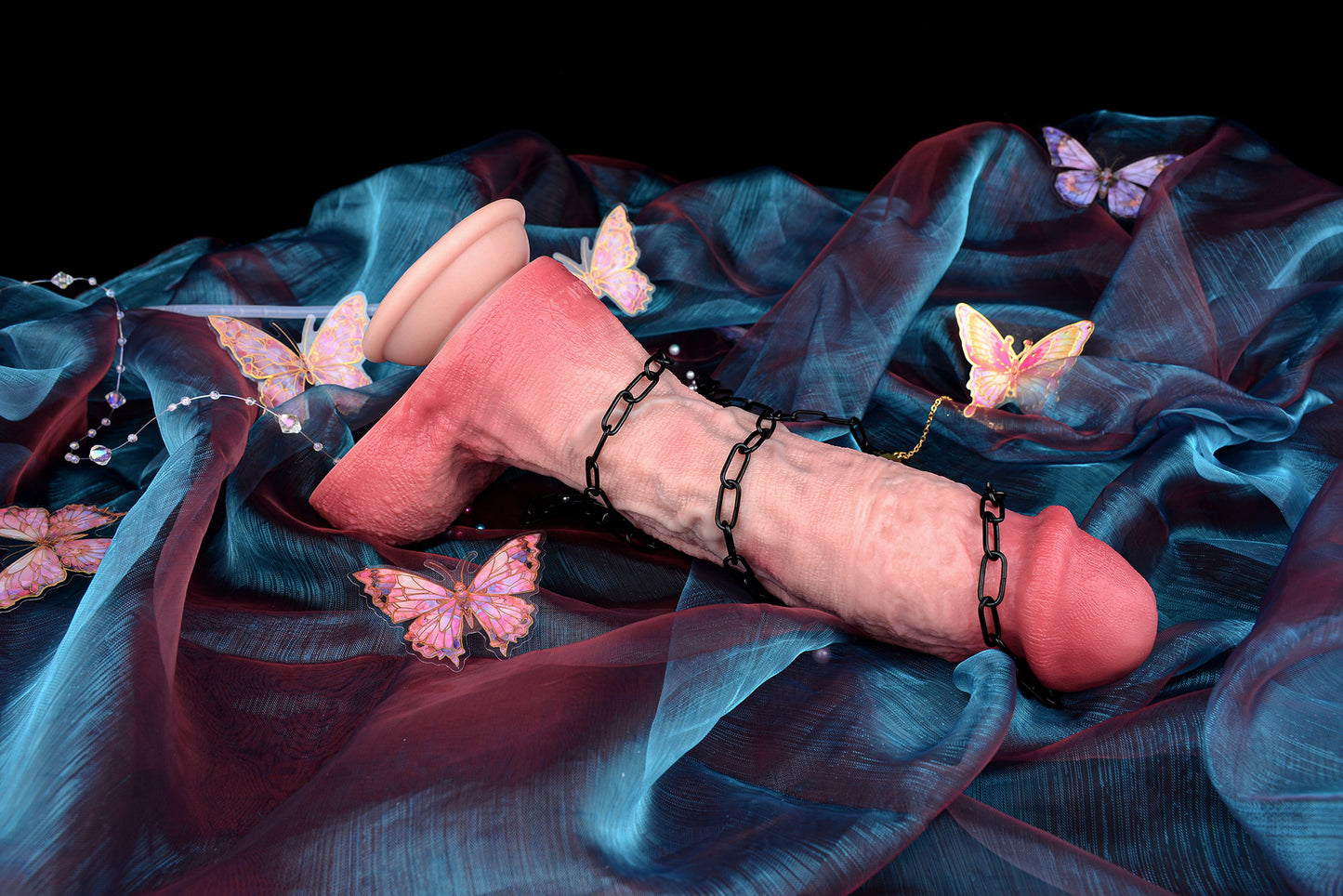 Wearable Silikone Dildo – Realistic Strap On mit integrierter Silikon-Höschen-Basis | SilikonLust