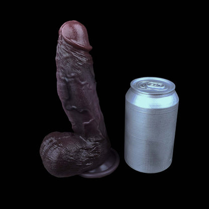 BBC Dildo Schokoladen-Braun – Konisch zulaufender Dildo mit Vorhaut, tiefer Venenfurche, Sockelring & ultra-elastischem Doppelschicht-Platin-Silikon