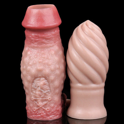 Multifunktionales 2-in-1 Toy: Hautfarbenes Penis Sleeve & Spiral Butt Plug für ultimative Ausdauer