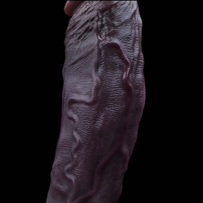 BBC Dildo Schokoladen-Braun – Konisch zulaufender Dildo mit Vorhaut, tiefer Venenfurche, Sockelring & ultra-elastischem Doppelschicht-Platin-Silikon