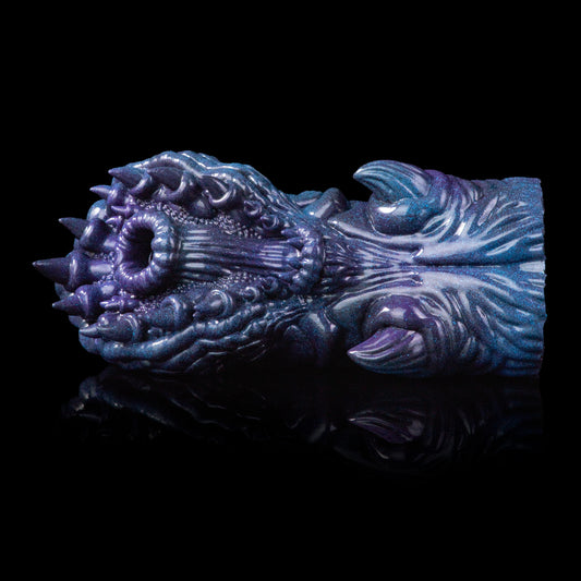 Pocket Pussy Xenowesen – Dunkler Alien-Sleeve aus Platin-Silikon für Sci-Fi-Fantasien