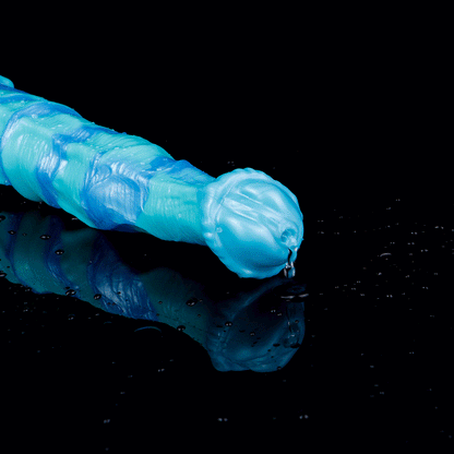 Alien Dildo Eisblau Platinsilikon-Spiralschaft mit Squirt-Funktion | SilikonLust