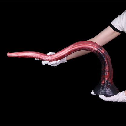 Glutwurm Long Dildo – Rosé-Pink & Perlmutt-Wolken, Dunkelrote Lavaströmungen, Violettblauer Trompetensockel & Blütenspitze mit HD-Kamera aus Platin-Silikon