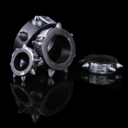 Gotischer Spike Penisring aus Platin-Silikon – Penus Ring mit Stachel-Design für intensive sensorische Erlebnisse