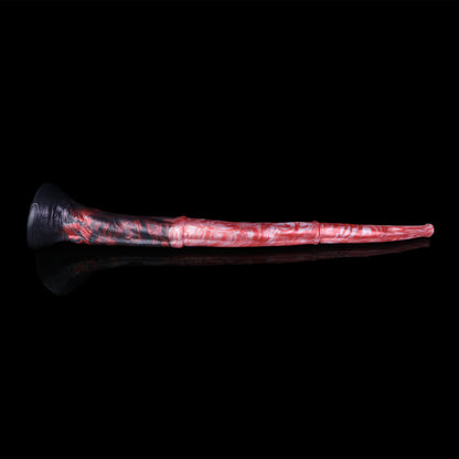 Glutwurm Long Dildo – Rosé-Pink & Perlmutt-Wolken, Dunkelrote Lavaströmungen, Violettblauer Trompetensockel & Blütenspitze mit HD-Kamera aus Platin-Silikon