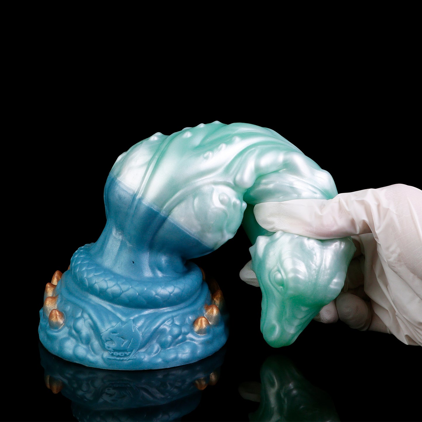 Mystical Ocean Dragon Dildo: Inflatable Fantasy Experience with Suction Cup & Color Gradient